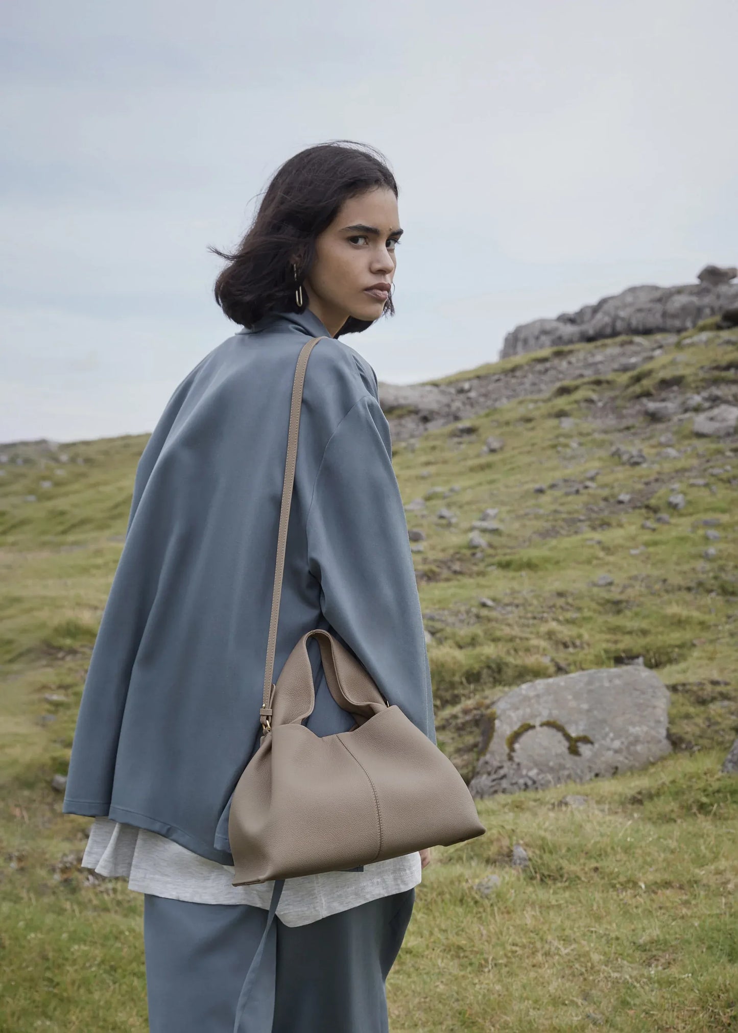 Numéro Neuf Edition Taupe Grainé